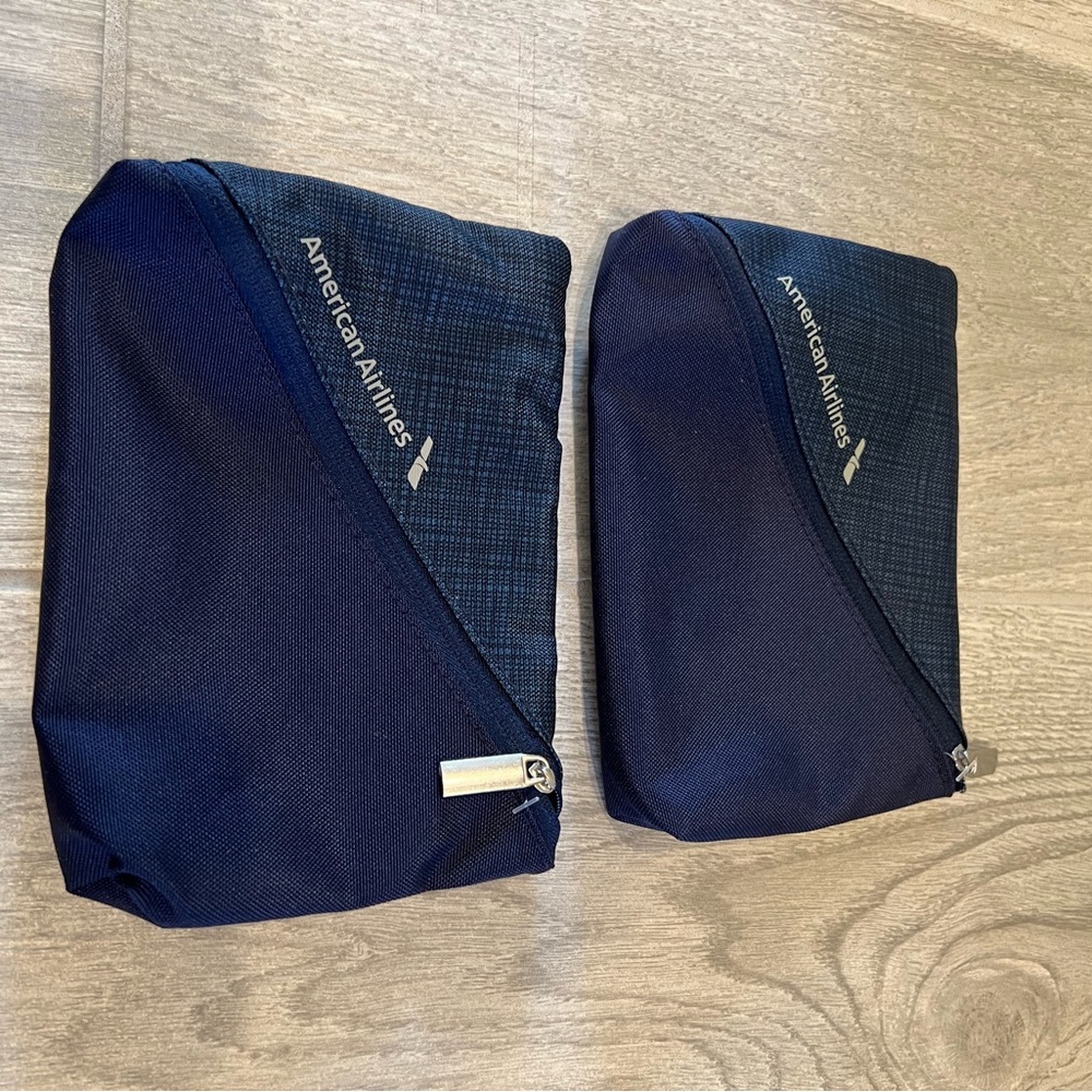 Navy Travel Pouch Set of 2 American Airlines amenity bags